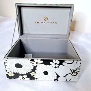 NWT Trina Turk brand" The Glamorous Keepsake Box" Glass Keepsake box.